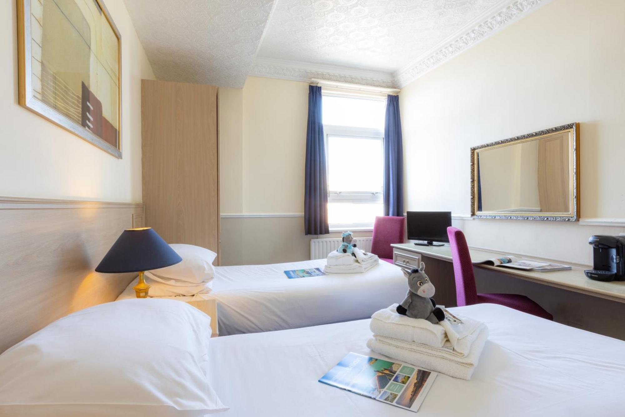 The Caledonian Tower Hotel — Photos 2